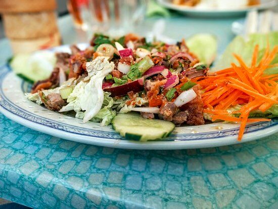 Khun Mae, Thai Restaurant & Shop