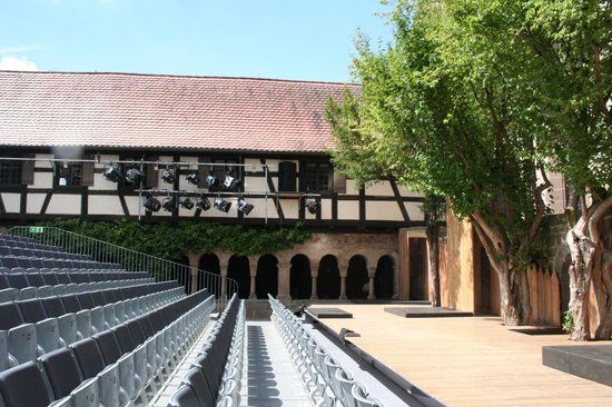 Romanische Kreuzgang