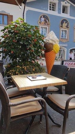 Eiscafe & Pizzeria Venezia