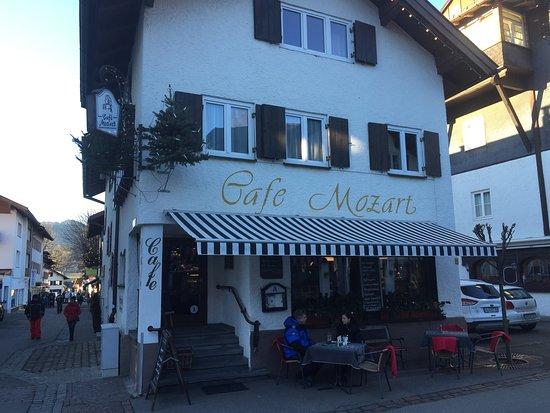 Cafe Mozart