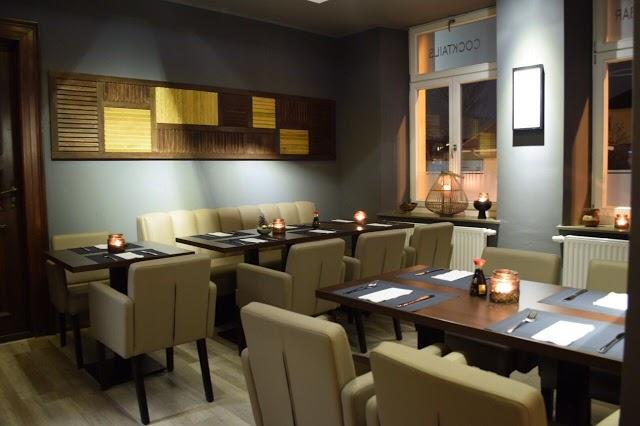 Cocoon Restaurant & Bar