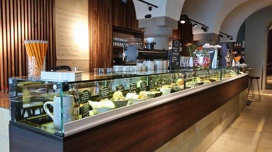 Die Tafeldecker in der Fuggerei