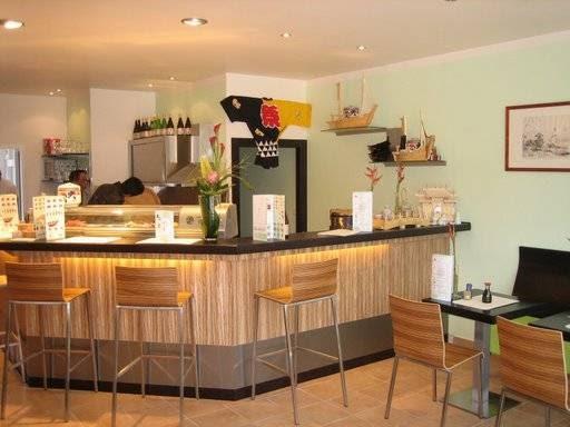 seaside sushi & sake