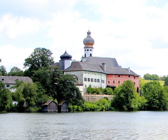 Kloster Höglwörth