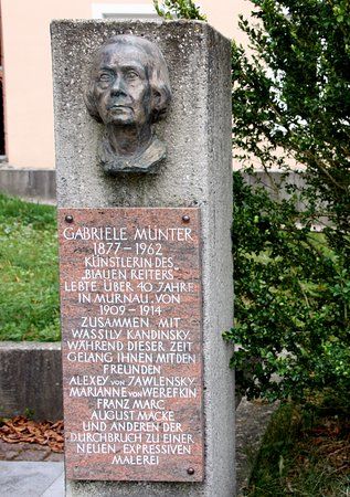 Gabriele-Münter-Platz