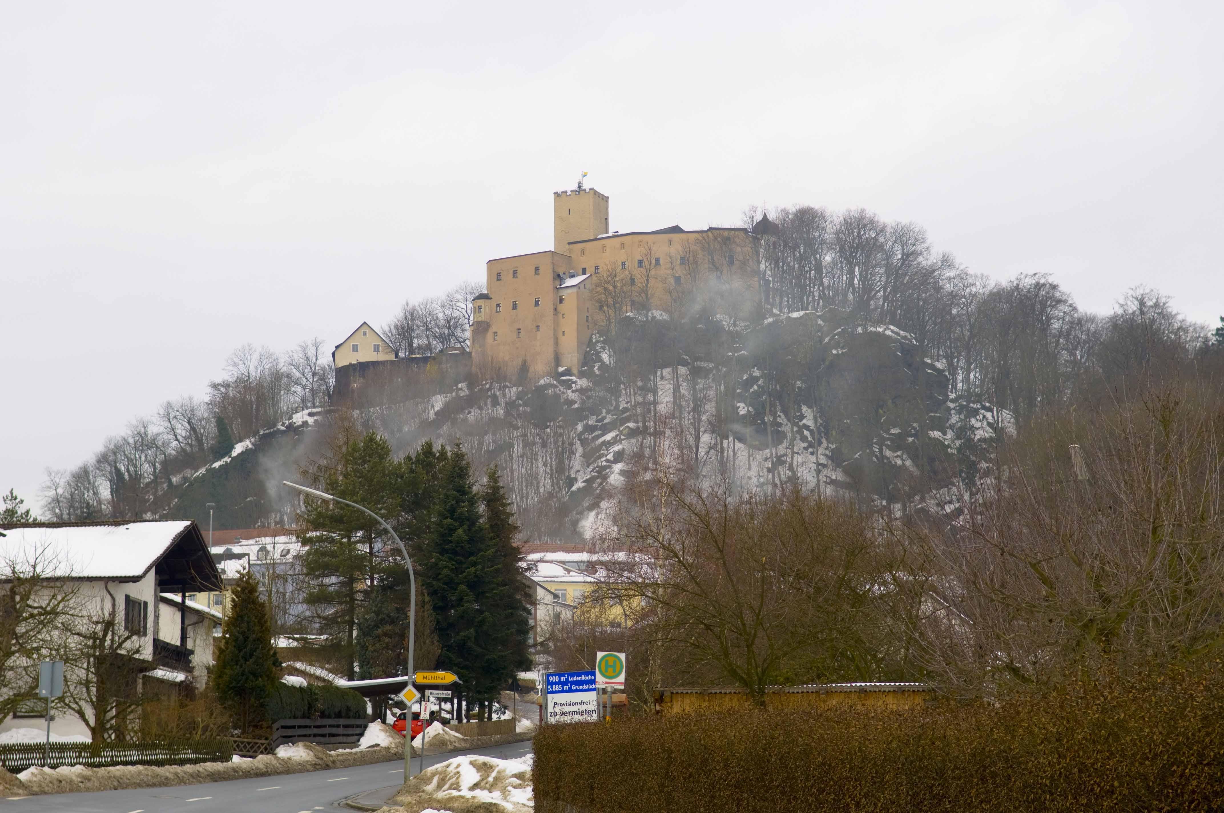 Burg Falkenstein