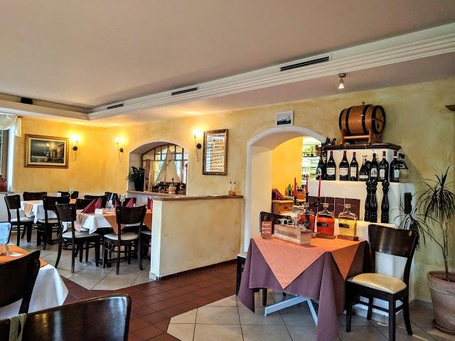 La Vela Gaststatte Restaurant