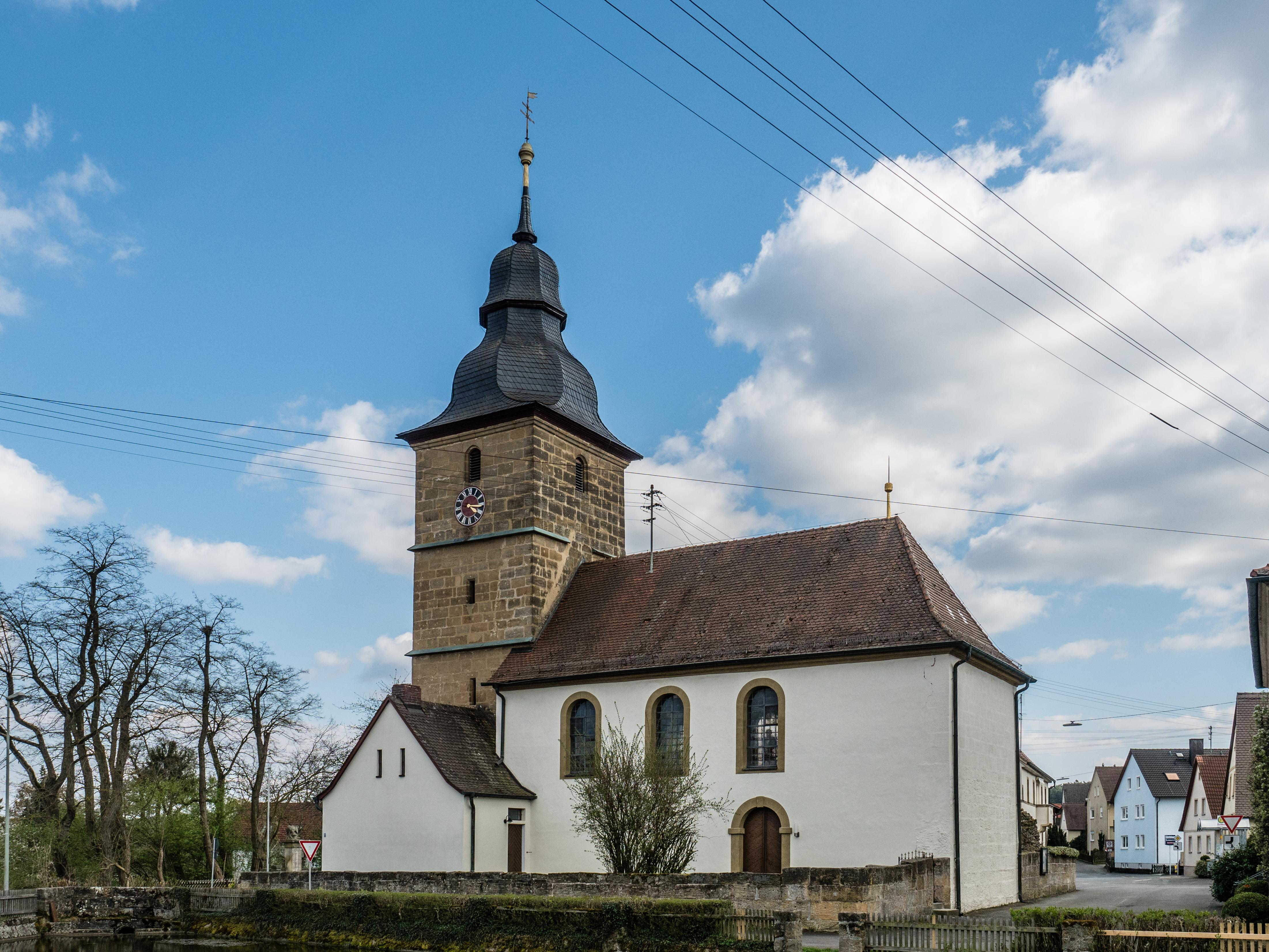 Katholische Pfarrkirche Mariä Himmelfahrt