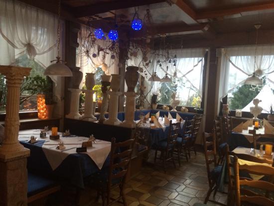 Piraus Restaurant & Bar