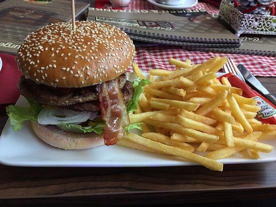 Edison Café & Bistro