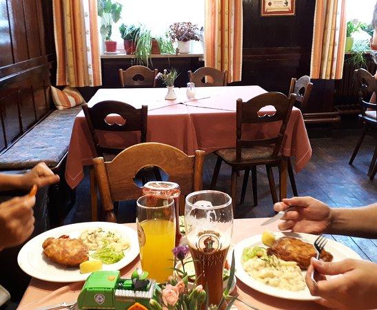 Zur Goldenen Krone und Weißes Roß