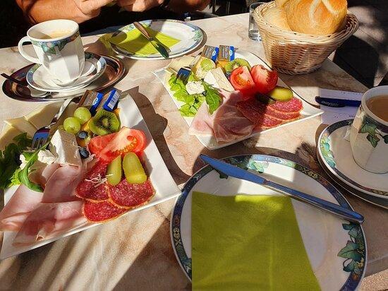 Strehler Konditorei Cafe