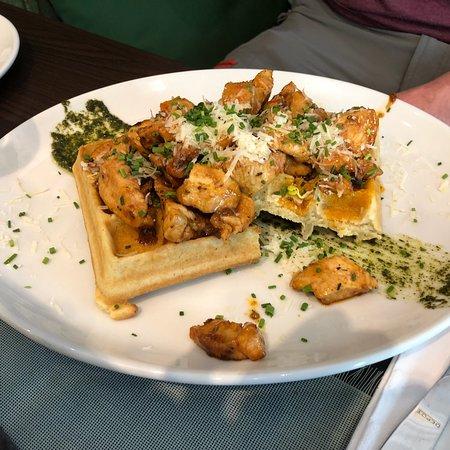 Hoffmanns Bistro & Wafflehouse