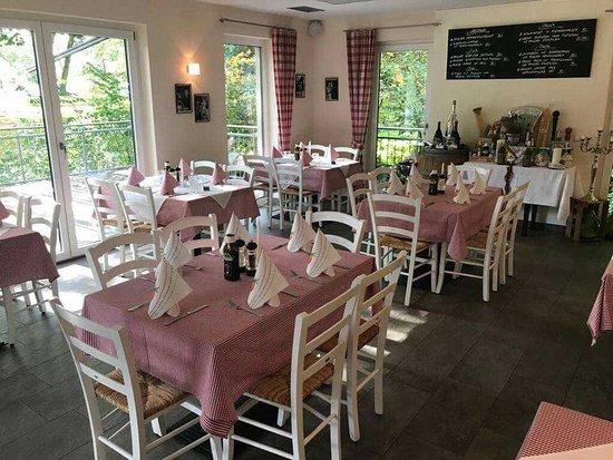 Trattoria La Dolce Vita