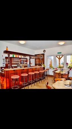 Tanzberg Bollywood Restaurant