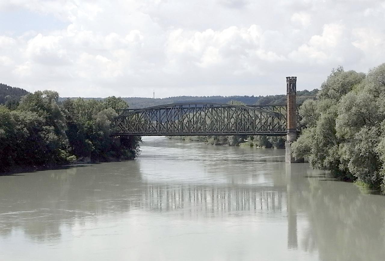 Kaiserin-Elisabeth-Brücke