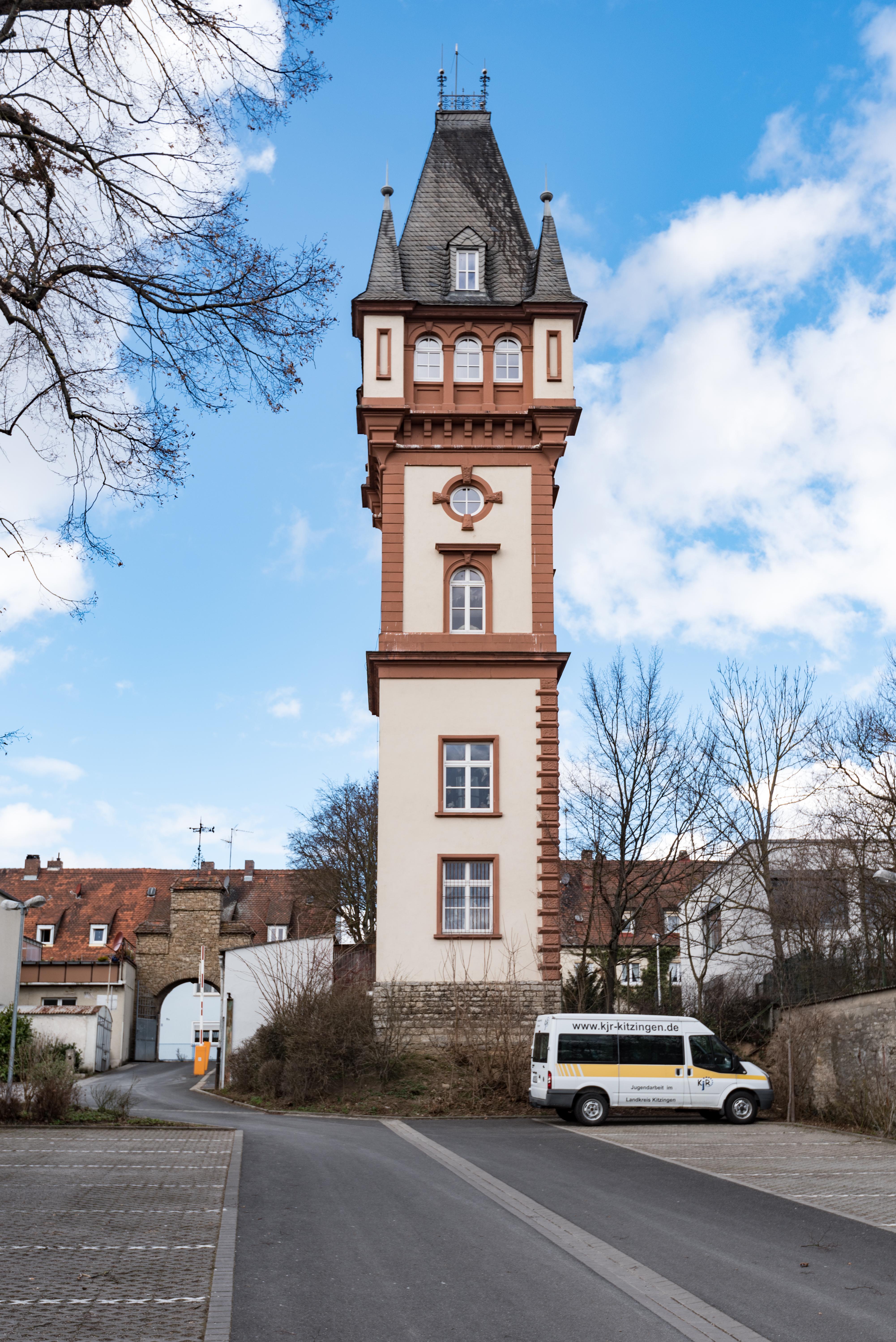 Turm des zerstörten Deuster-Schlosses