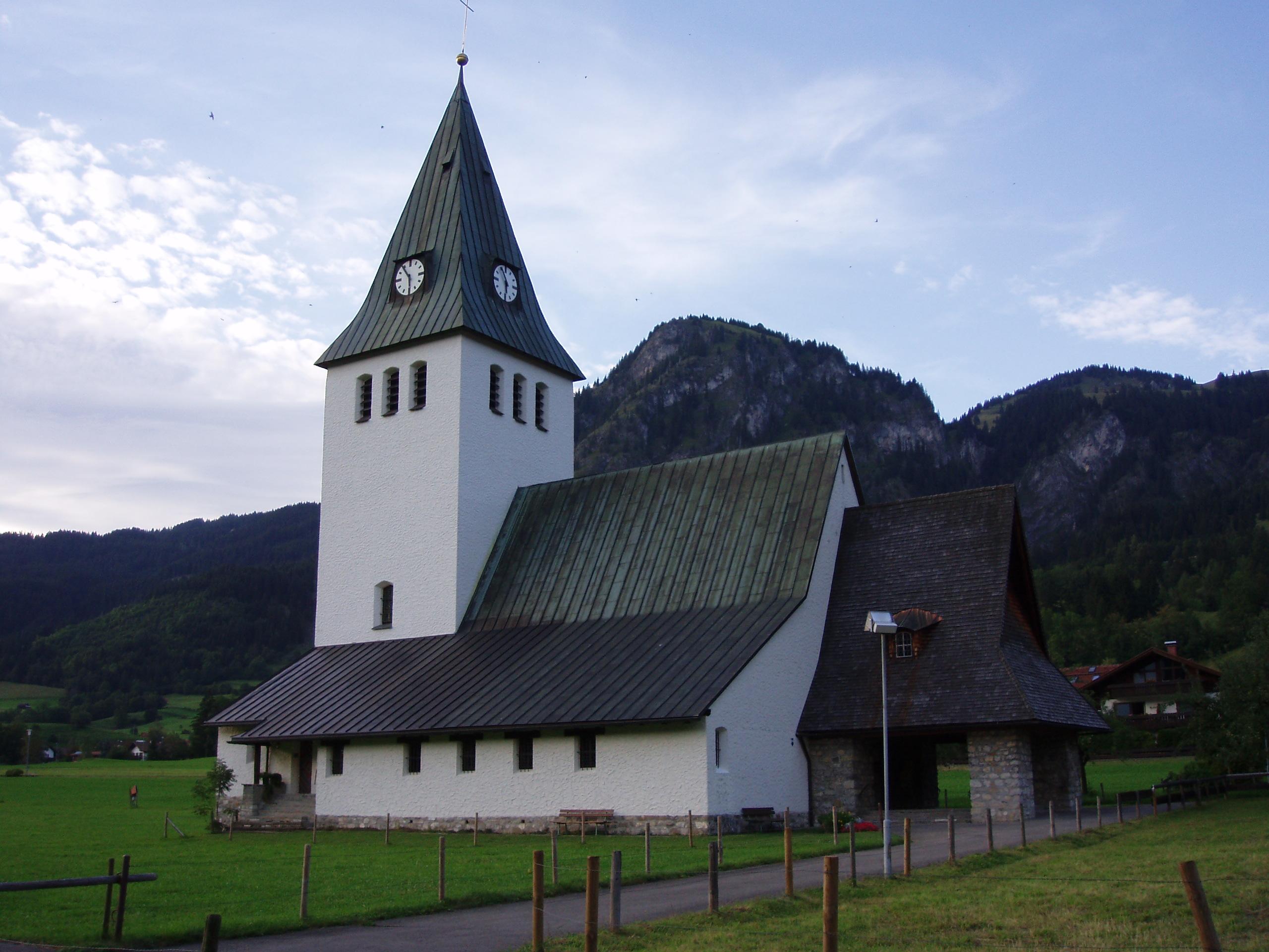 Kirche Unserer lieben Frau im Ostrachtal und St. Jodokus