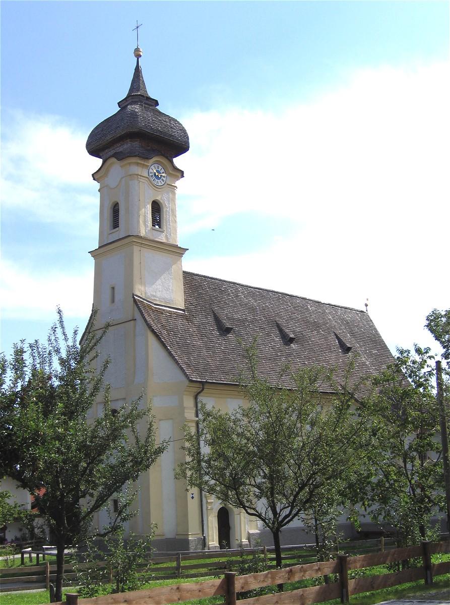 Katholische Filialkirche St. Laurentius und Sixtus