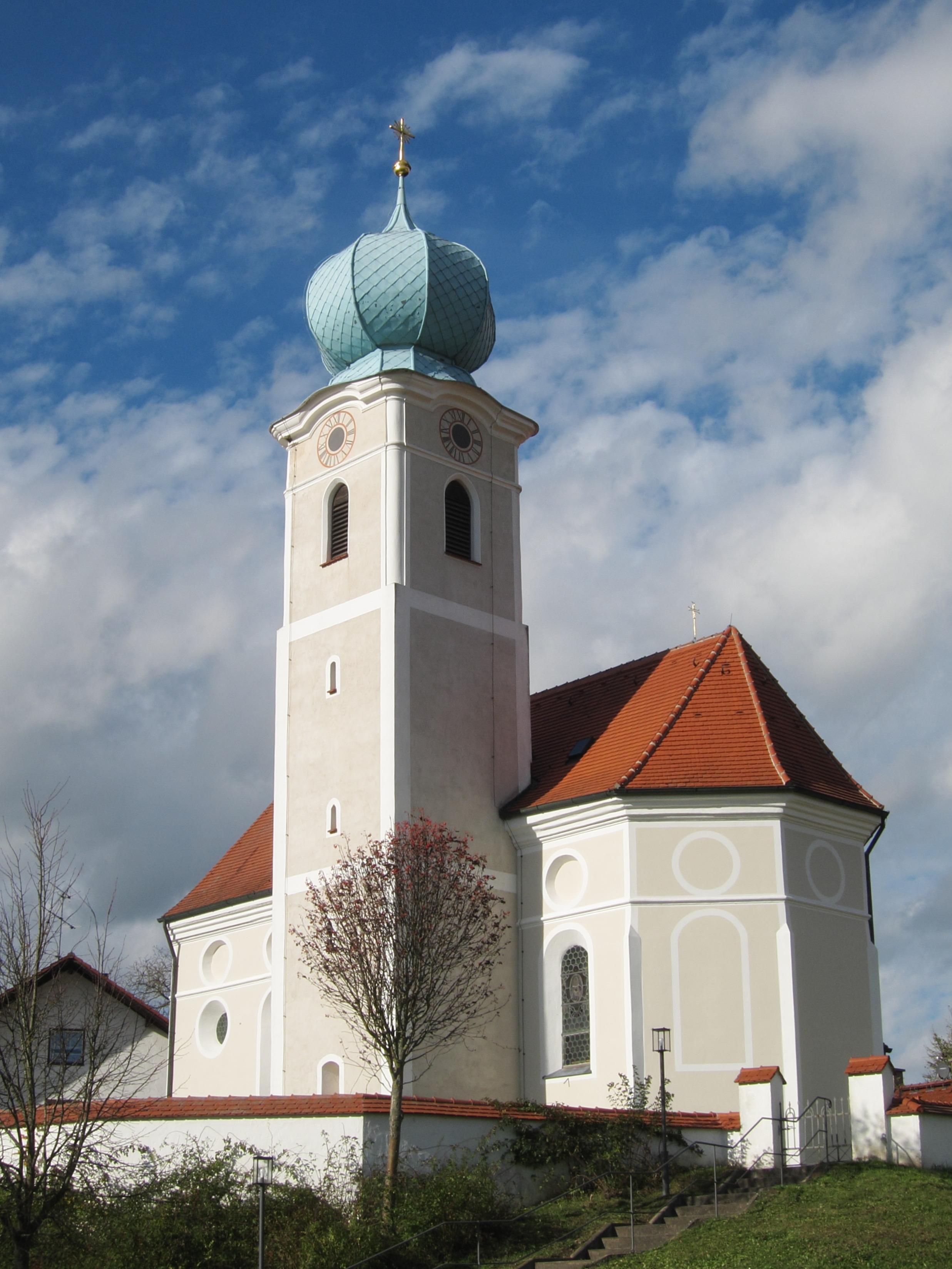 Katholische Filialkirche Hl. Kreuzauffindung
