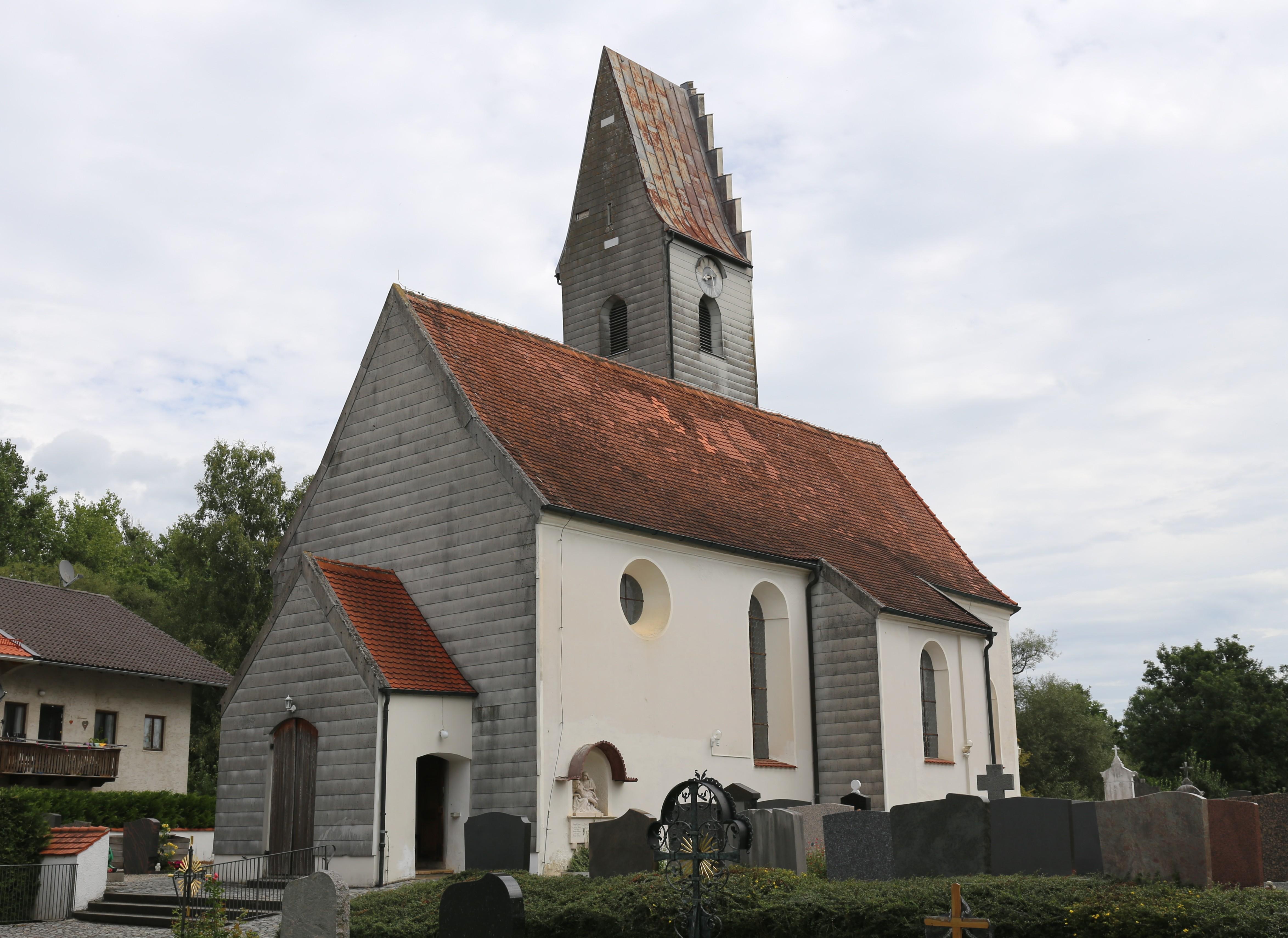 Kath. Filialkirche St. Peter und Paul