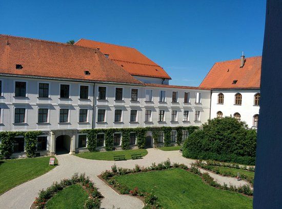 Augustiner-Chorherrenstift Herrenchiemsee