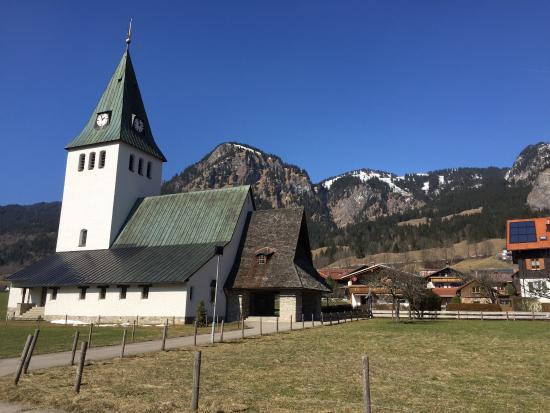 Kirche St. Jodokus "Unsere liebe Frau im Ostrachtal"