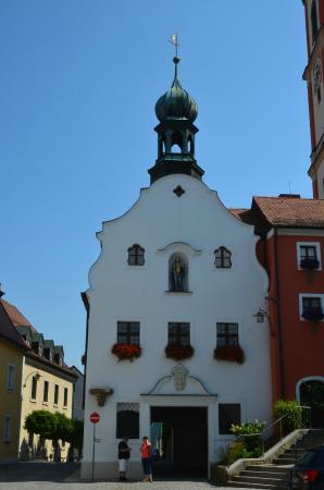 Altes Rathaus mit Pranger