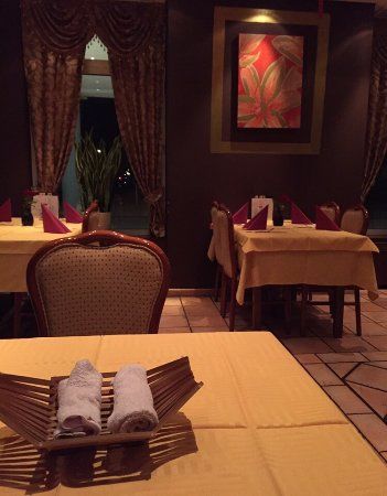 Royal Garden China Restaurant & Bar