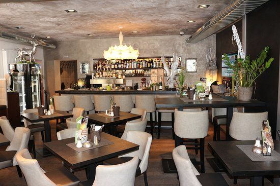 Tucha Bar Restaurant