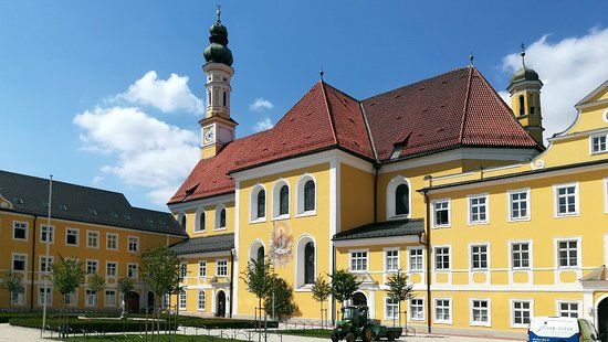 Zisterzienserinnen-Abtei Seligenthal